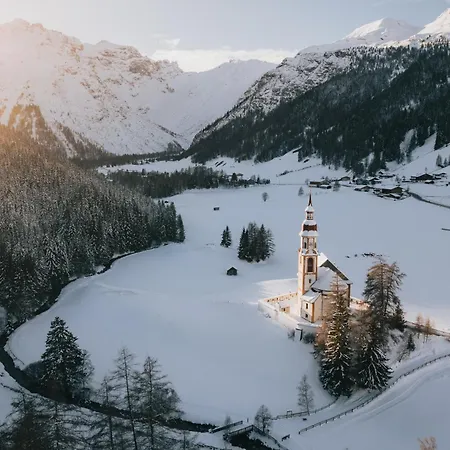 Moni Mandorlo * Obernberg am Brenner